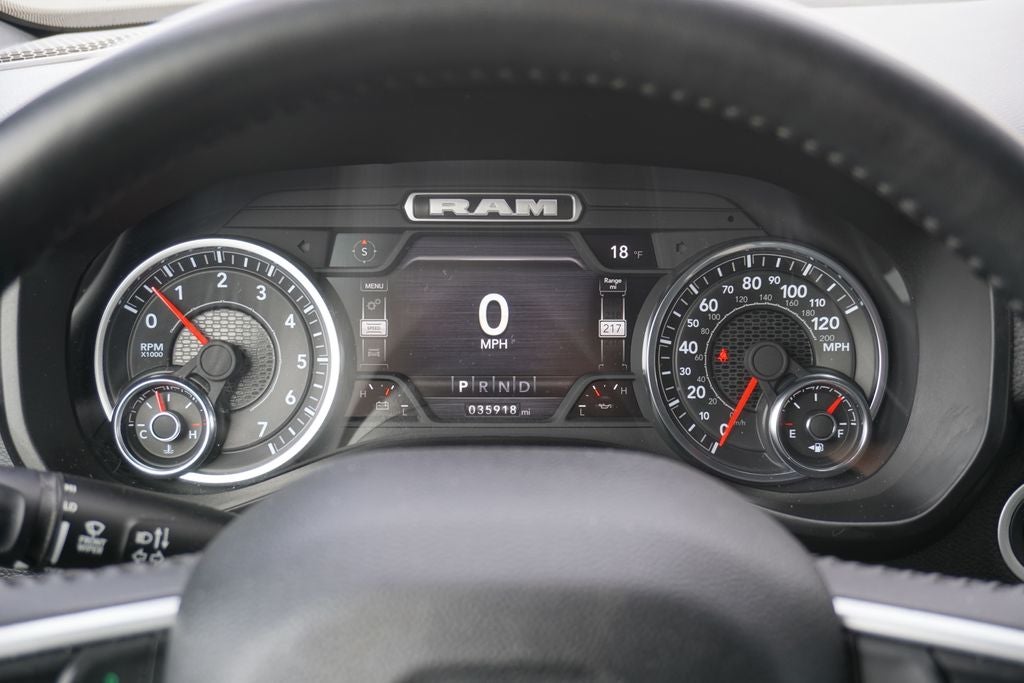 2023 RAM 1500 Big Horn Crew Cab 4x4 5'7' Box