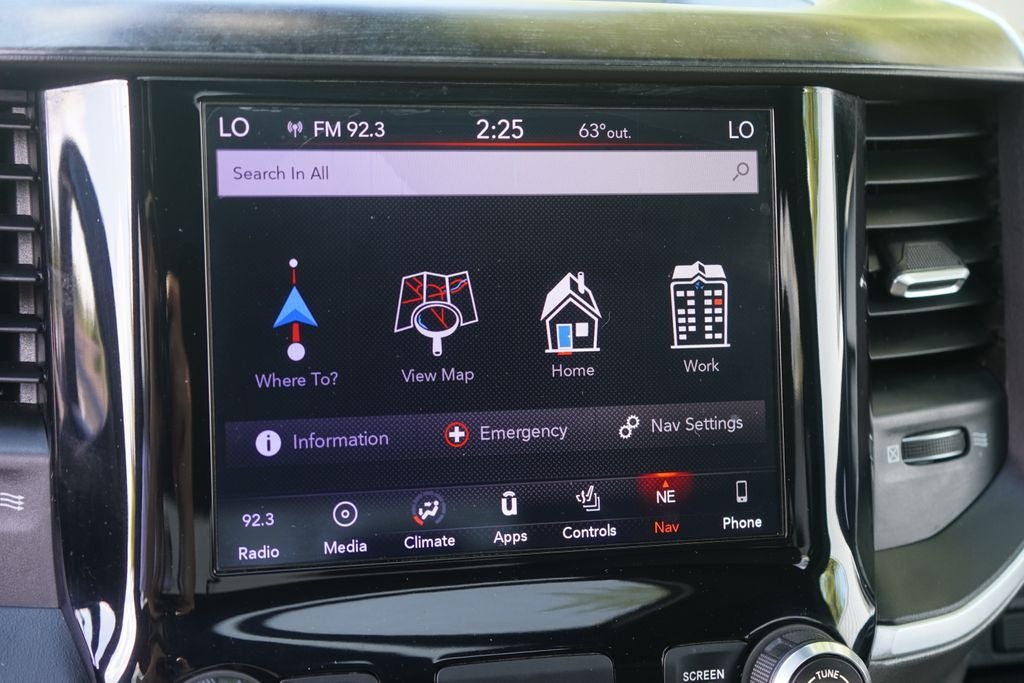 2019 RAM 1500 Big Horn/Lone Star Crew Cab 4x4 5'7' Box