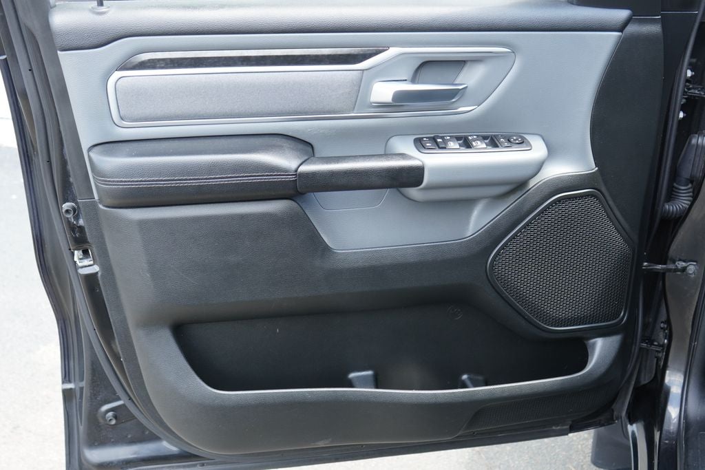 2020 RAM 1500 Big Horn Crew Cab 4x4 5'7' Box