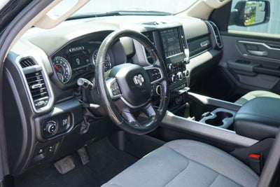 2020 RAM 1500 Big Horn Crew Cab 4x4 5'7' Box
