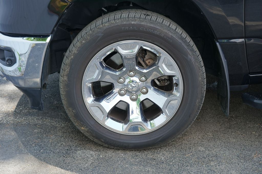 2020 RAM 1500 Big Horn Crew Cab 4x4 5'7' Box