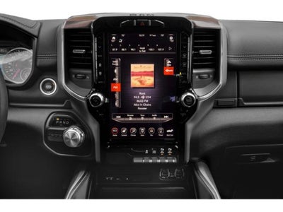 2022 RAM 1500 Big Horn Crew Cab 4x4 5'7' Box