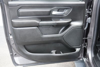 2023 RAM 1500 Tradesman Crew Cab 4x4 5'7' Box