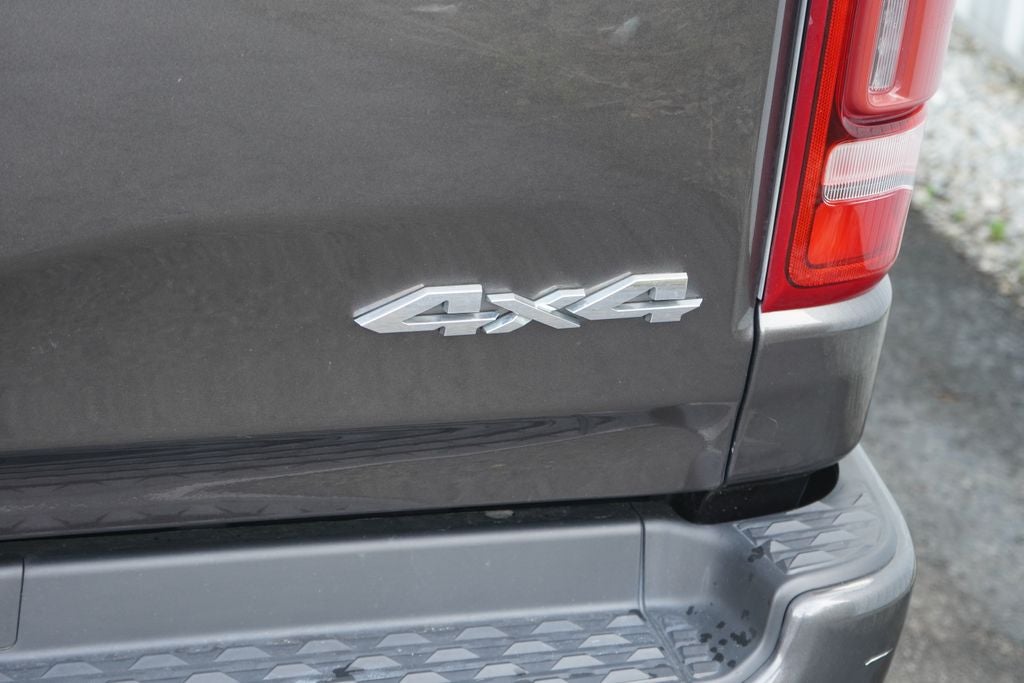 2020 RAM 1500 Limited Crew Cab 4x4 5'7' Box