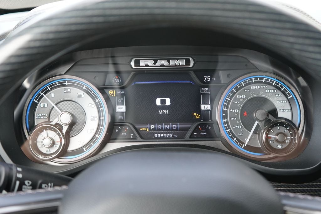 2021 RAM 1500 Limited Crew Cab 4x4 5'7' Box