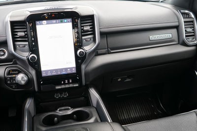 2025 RAM 1500 Laramie Crew Cab 4x4 5'7' Box