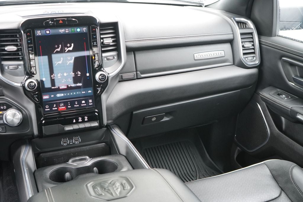 2025 RAM 1500 Laramie Crew Cab 4x4 5'7' Box