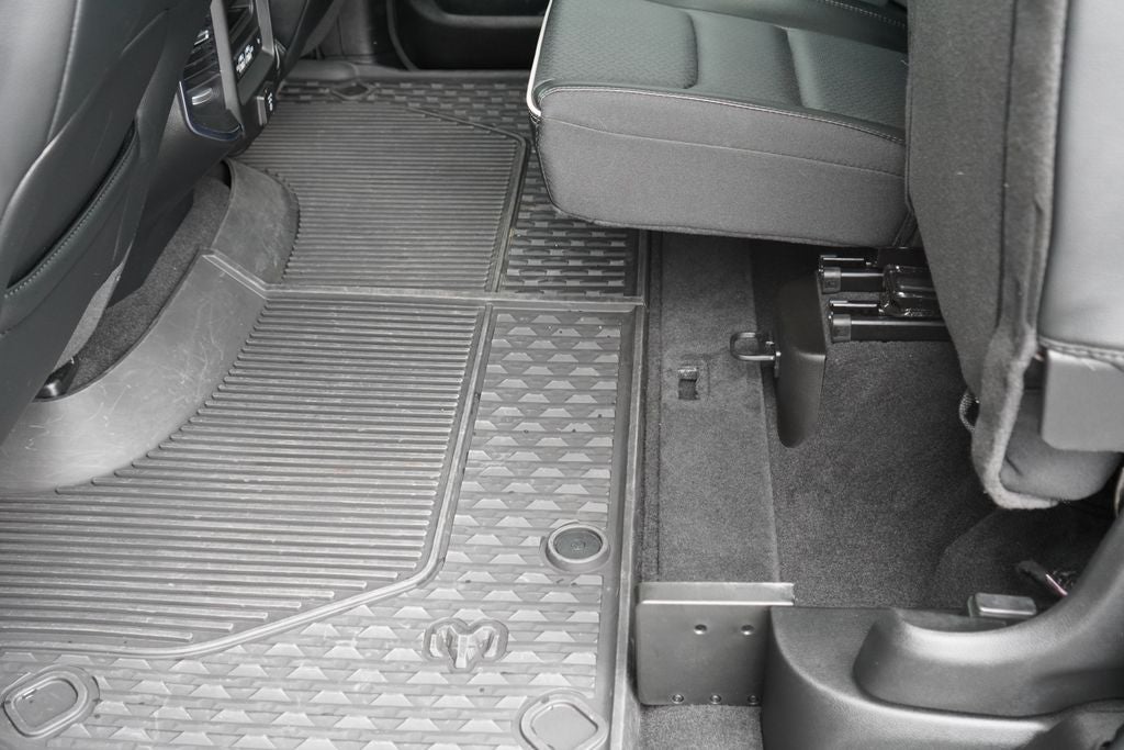 2025 RAM 1500 Laramie Crew Cab 4x4 5'7' Box