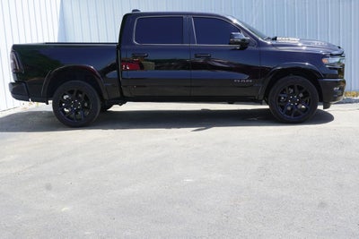 2025 RAM 1500 Laramie Crew Cab 4x4 5'7' Box