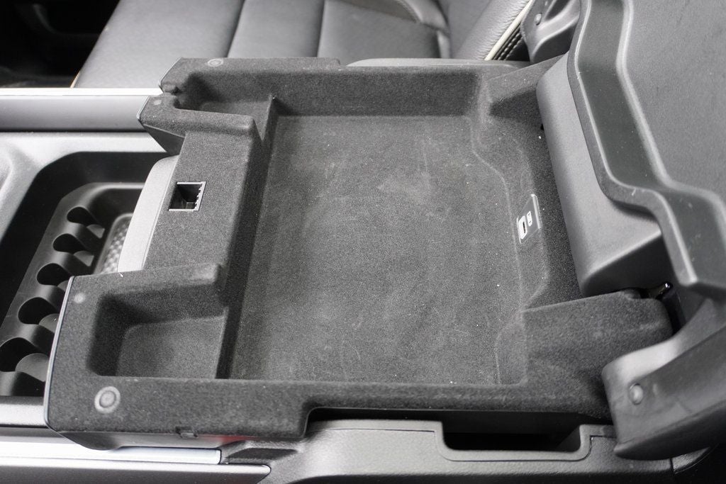 2023 RAM 1500 Laramie Crew Cab 4x4 5'7' Box