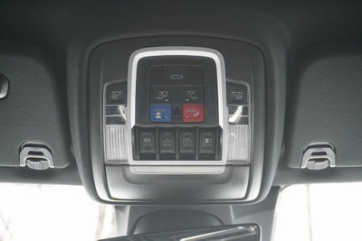 2023 RAM 1500 Laramie Crew Cab 4x4 5'7' Box