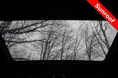 2023 RAM 1500 Laramie Crew Cab 4x4 5'7' Box