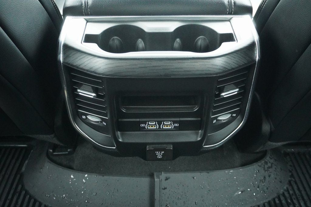 2023 RAM 1500 Laramie Crew Cab 4x4 5'7' Box