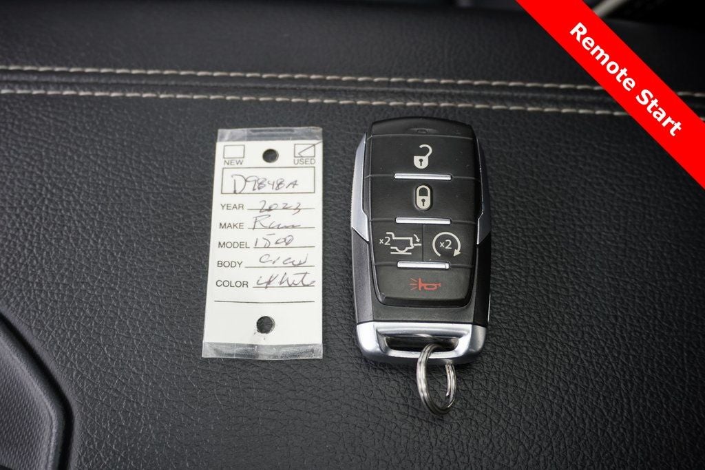 2023 RAM 1500 Laramie Crew Cab 4x4 5'7' Box