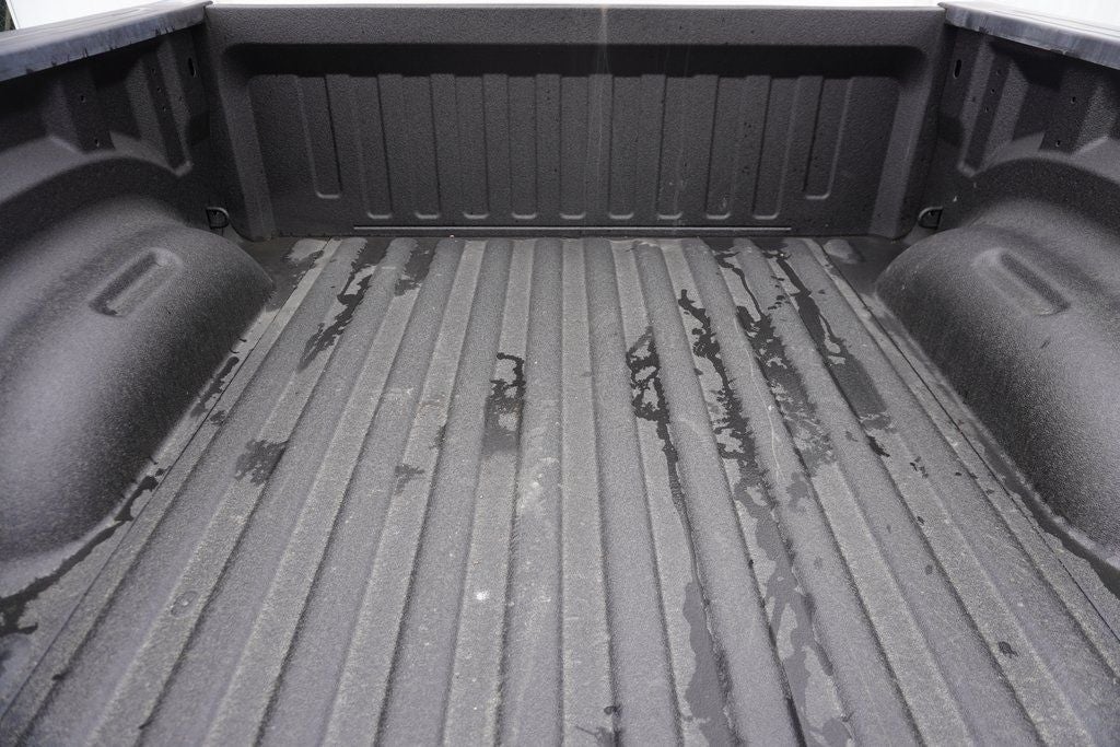 2023 RAM 1500 Laramie Crew Cab 4x4 5'7' Box