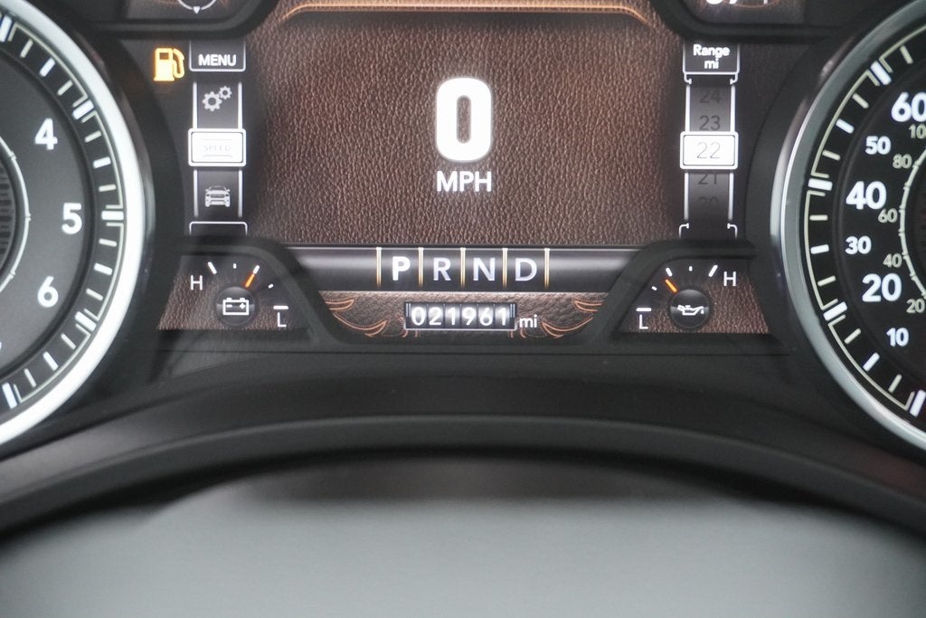 2024 RAM 1500 Laramie Crew Cab 4x4 5'7' Box