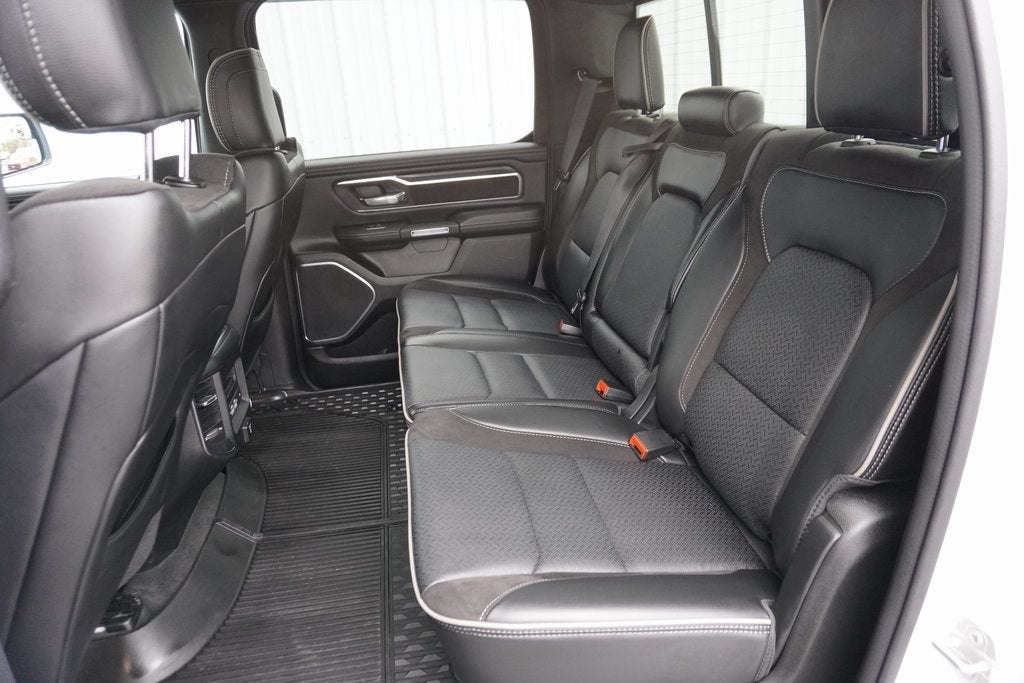 2024 RAM 1500 Laramie Crew Cab 4x4 5'7' Box