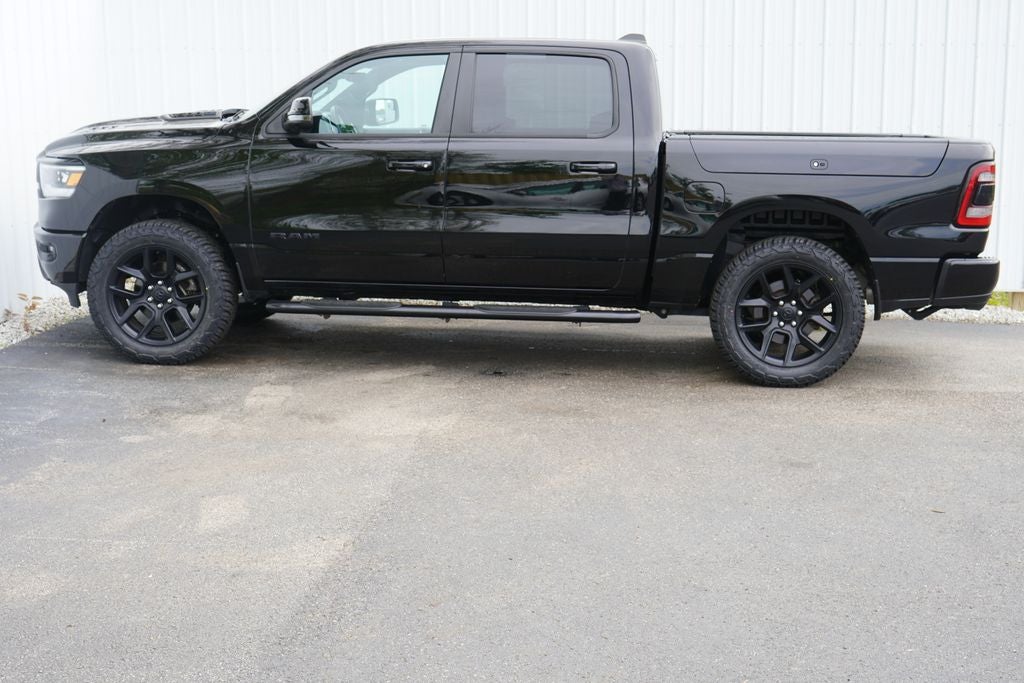 2024 RAM 1500 Laramie Crew Cab 4x4 5'7' Box