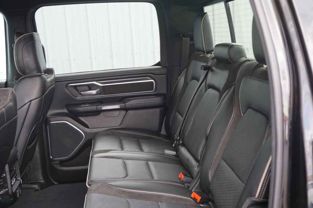 2024 RAM 1500 Laramie Crew Cab 4x4 5'7' Box