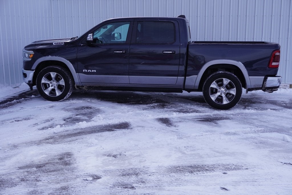 2020 RAM 1500 Laramie Crew Cab 4x4 5'7' Box