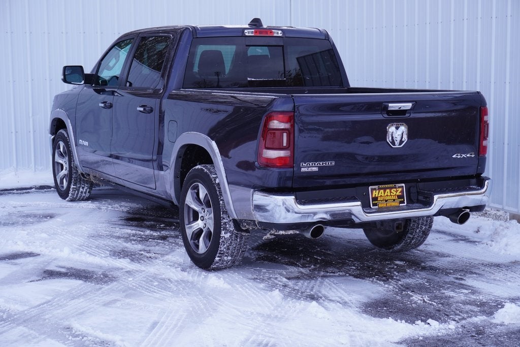 2020 RAM 1500 Laramie Crew Cab 4x4 5'7' Box