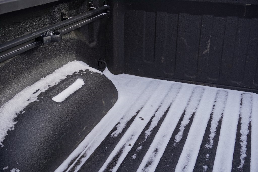 2020 RAM 1500 Laramie Crew Cab 4x4 5'7' Box