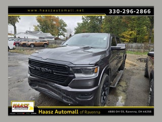 2020 RAM 1500 Laramie Crew Cab 4x4 5'7' Box