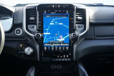 2021 RAM 1500 Laramie Crew Cab 4x4 5'7' Box