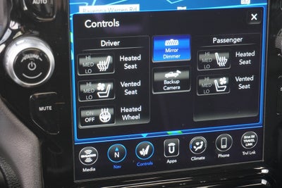 2021 RAM 1500 Laramie Crew Cab 4x4 5'7' Box