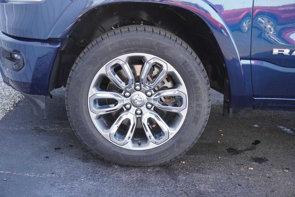 2021 RAM 1500 Laramie Crew Cab 4x4 5'7' Box