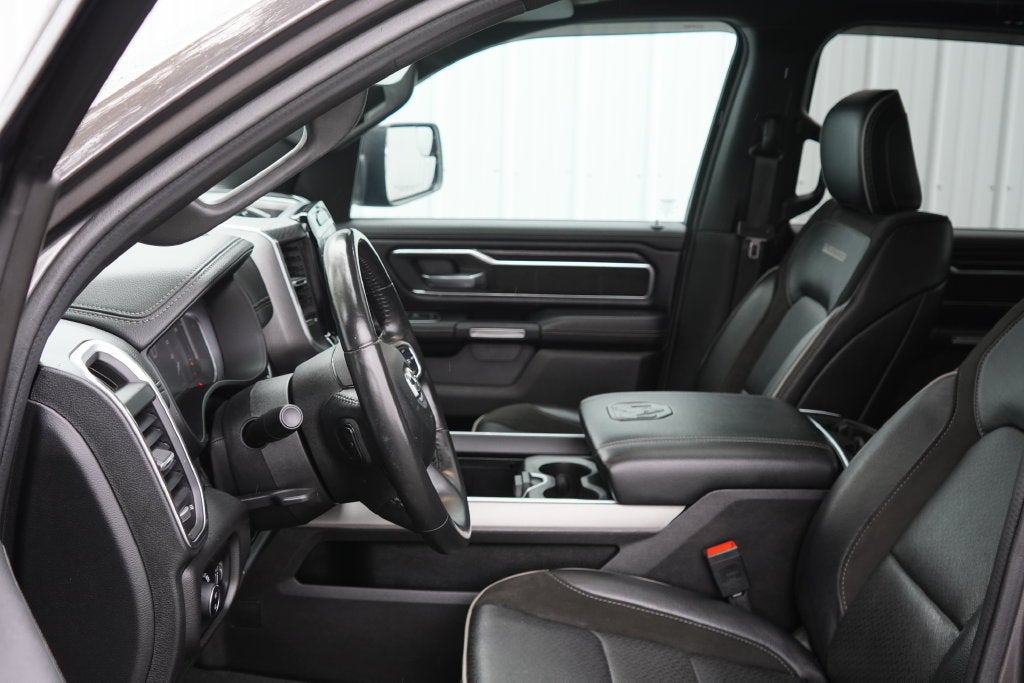2023 RAM 1500 Laramie Crew Cab 4x4 5'7' Box