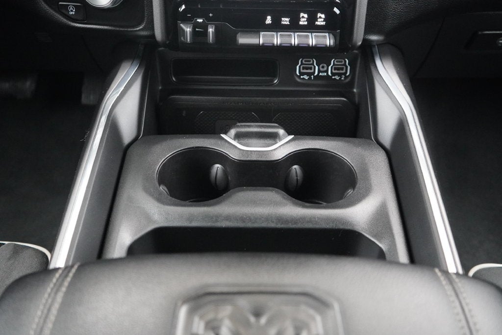 2023 RAM 1500 Laramie Crew Cab 4x4 5'7' Box