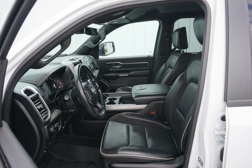 2023 RAM 1500 Laramie Crew Cab 4x4 5'7' Box