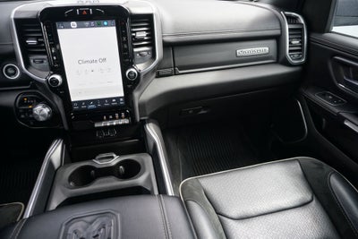 2023 RAM 1500 Laramie Crew Cab 4x4 5'7' Box