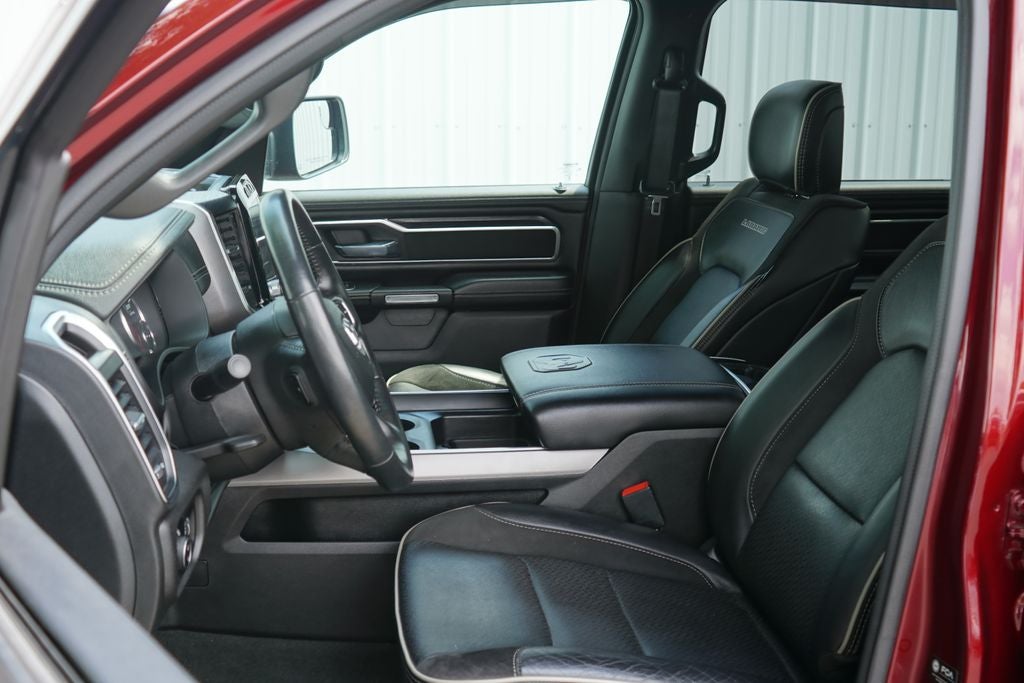 2023 RAM 1500 Laramie Crew Cab 4x4 5'7' Box
