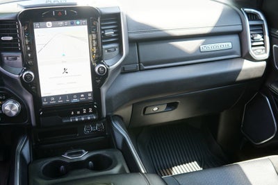 2023 RAM 1500 Laramie Crew Cab 4x4 5'7' Box