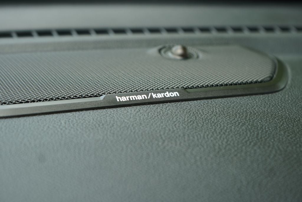 2023 RAM 1500 Laramie Crew Cab 4x4 5'7' Box