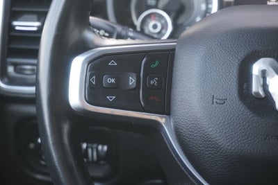 2023 RAM 1500 Laramie Crew Cab 4x4 5'7' Box