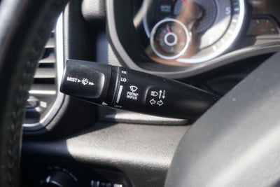 2023 RAM 1500 Laramie Crew Cab 4x4 5'7' Box