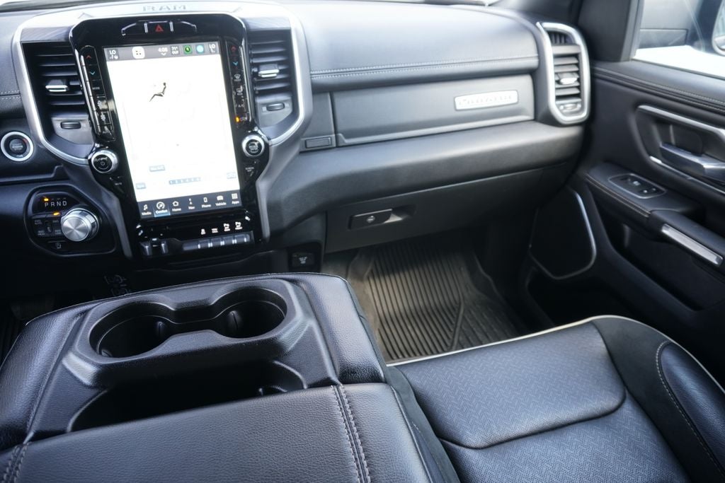 2023 RAM 1500 Laramie Crew Cab 4x4 5'7' Box