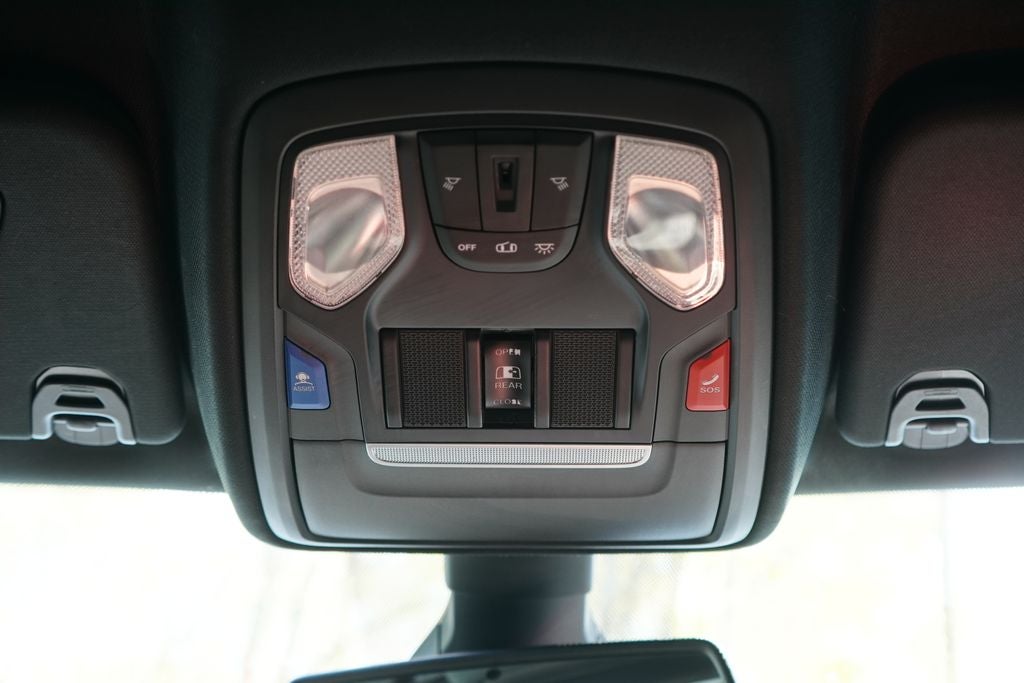 2019 RAM 1500 Rebel Crew Cab 4x4 5'7' Box