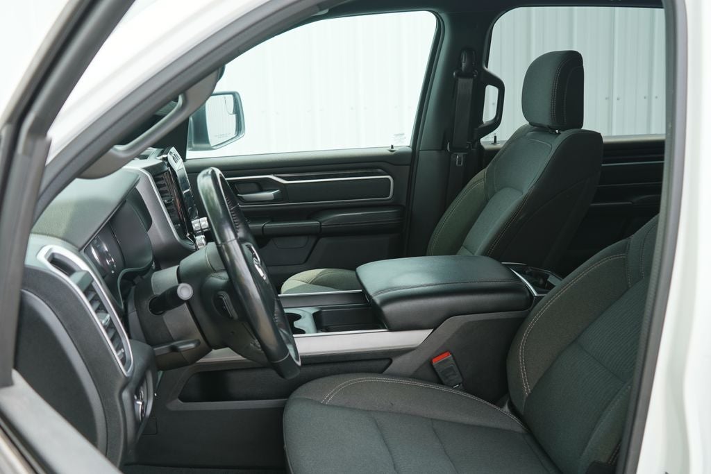 2023 RAM 1500 Big Horn Crew Cab 4x4 6'4' Box