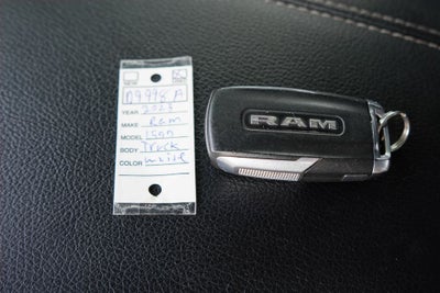 2023 RAM 1500 Big Horn Crew Cab 4x4 6'4' Box