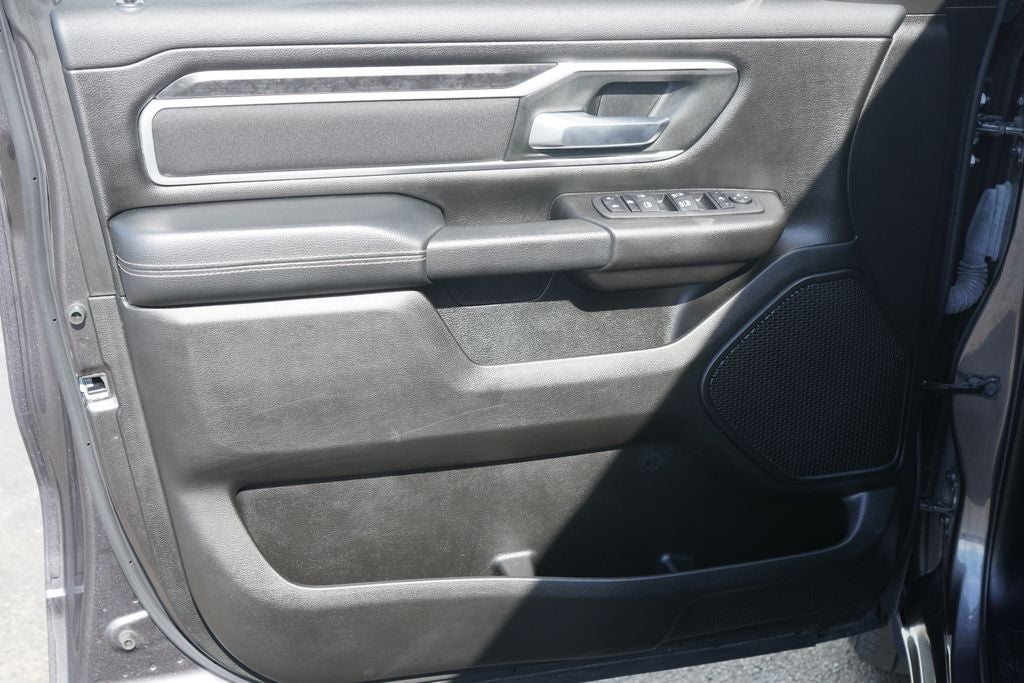 2023 RAM 1500 Big Horn Crew Cab 4x4 6'4' Box