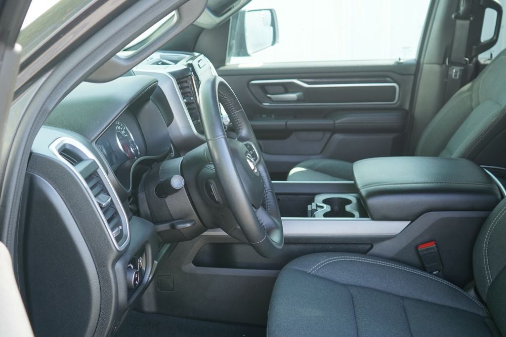2023 RAM 1500 Big Horn Crew Cab 4x4 6'4' Box