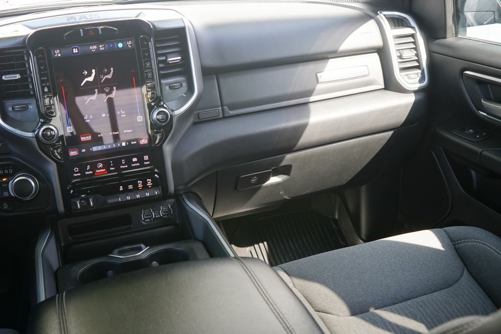 2023 RAM 1500 Big Horn Crew Cab 4x4 6'4' Box