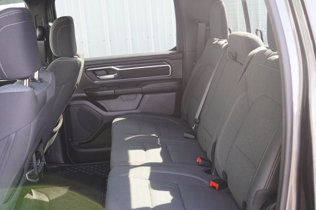 2023 RAM 1500 Big Horn Crew Cab 4x4 6'4' Box