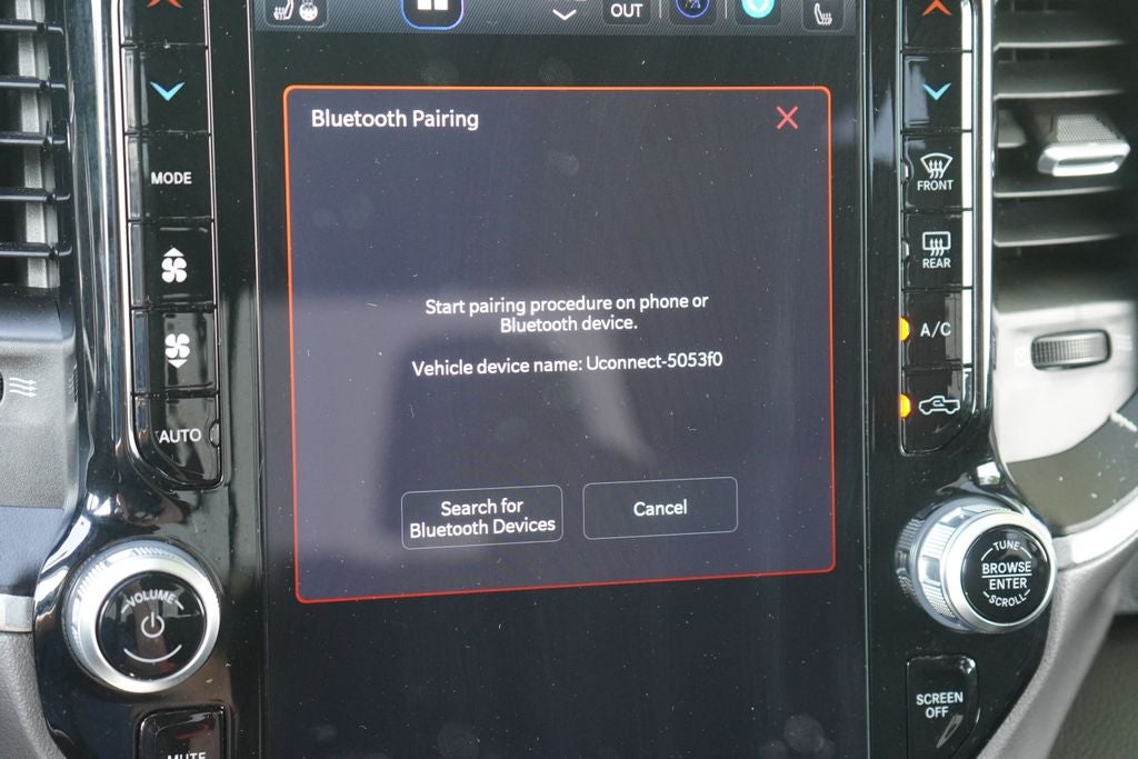 2023 RAM 1500 Big Horn Crew Cab 4x4 6'4' Box