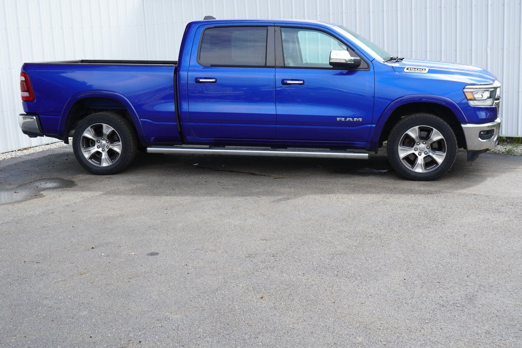 2019 RAM 1500 Laramie Crew Cab 4x4 6'4' Box