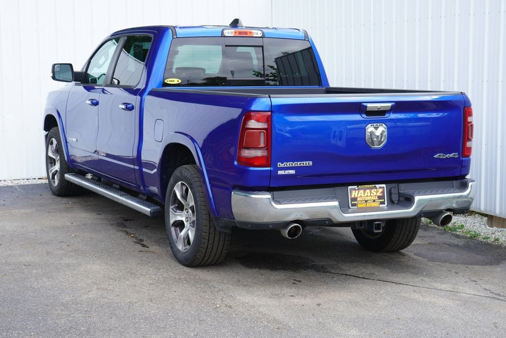 2019 RAM 1500 Laramie Crew Cab 4x4 6'4' Box